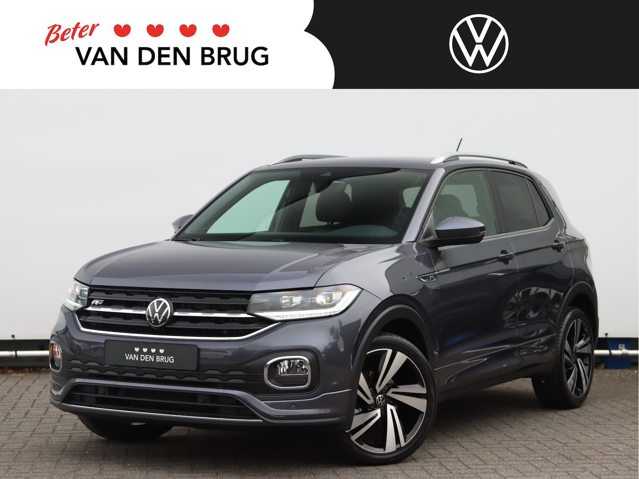 Volkswagen T-Cross - 1.0 TSI R-Line 110pk Automaat | Navigatie | Camera | Digital Cockpit | Park Assist | Stoel - AutoWereld.nl