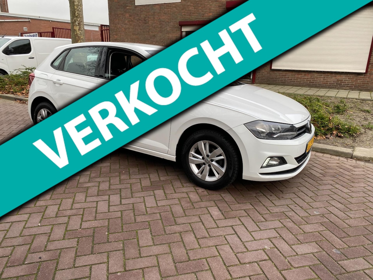 Volkswagen Polo - 1.0 TSI Comfortline * 2019 * Airco * Navigatie * * Dealer Onderhouden * Winterbanden * - AutoWereld.nl