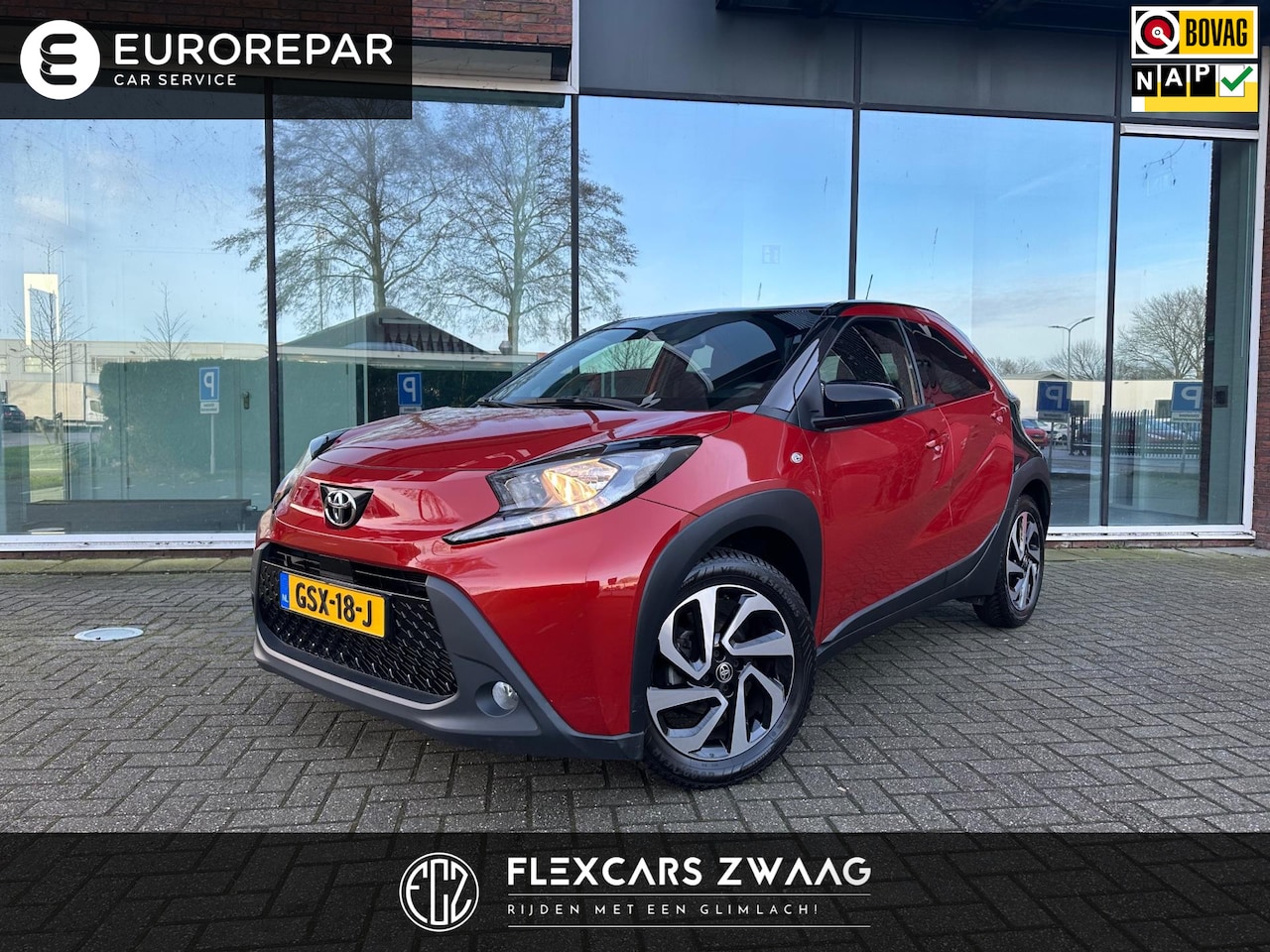 Toyota Aygo X - 1.0 VVT-i MT Pulse - Camera - Airco - Winterpakket - Two Tone - AutoWereld.nl