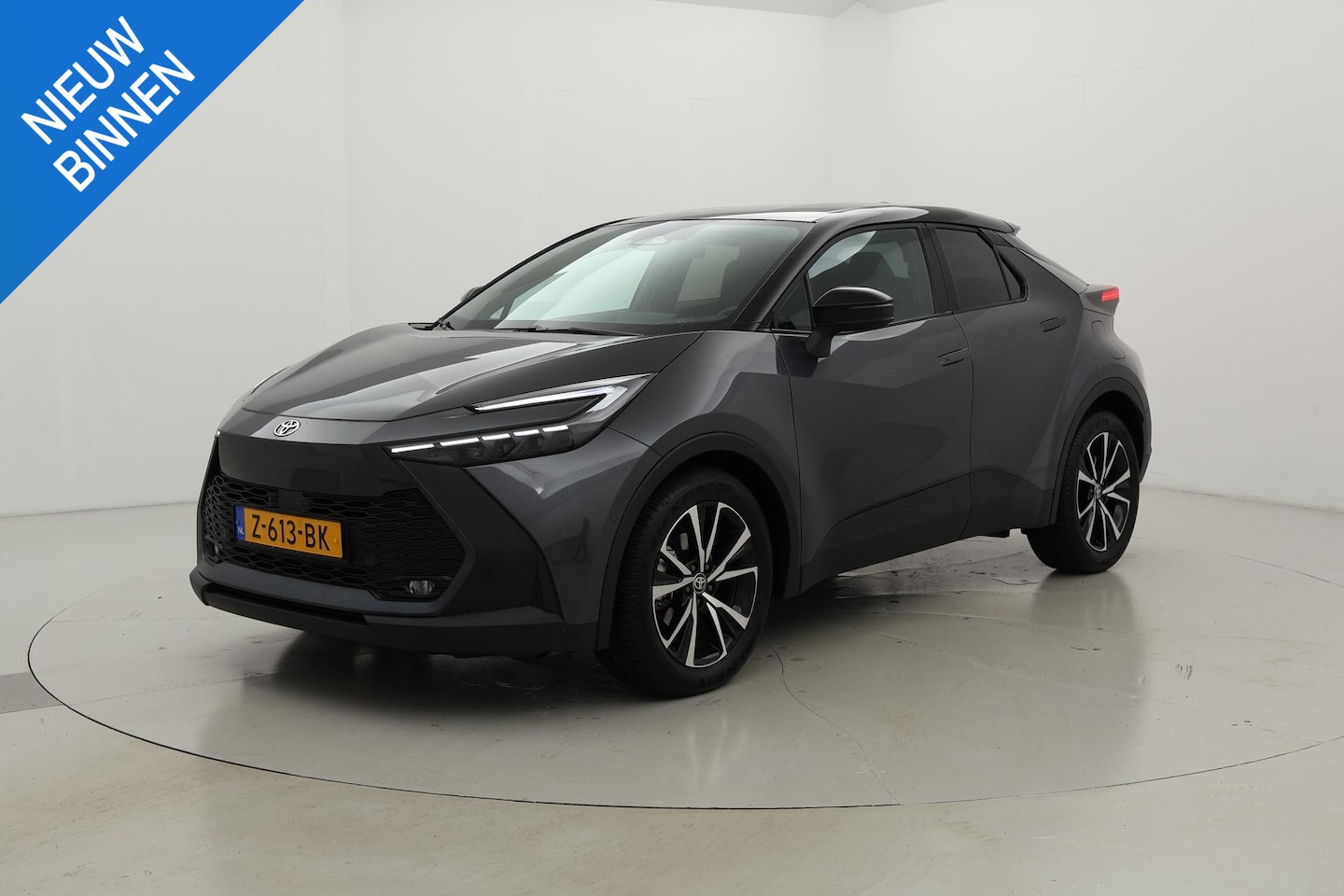 Toyota C-HR - 1.8 Hybrid 140 First Edition - AutoWereld.nl