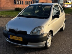 Toyota Yaris - 1.0-16V VVT-i YORIN 3-Drs Stuurbekrachtiging Audio/CD Getint glas Boordcomputer Colorpakke