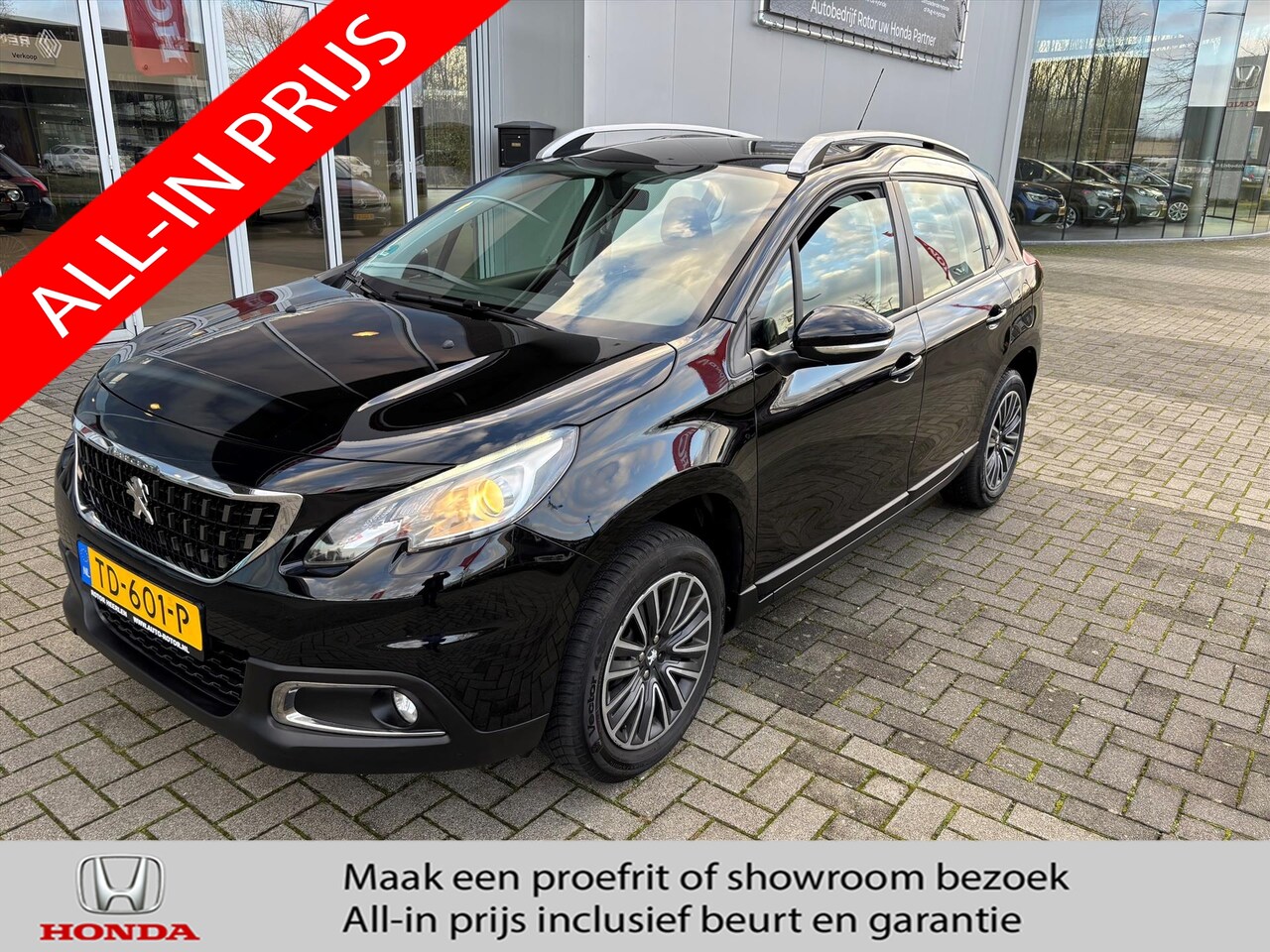 Peugeot 2008 - 1.2 110pk Active | Navi | PDC | Afn. Trekhaak - AutoWereld.nl