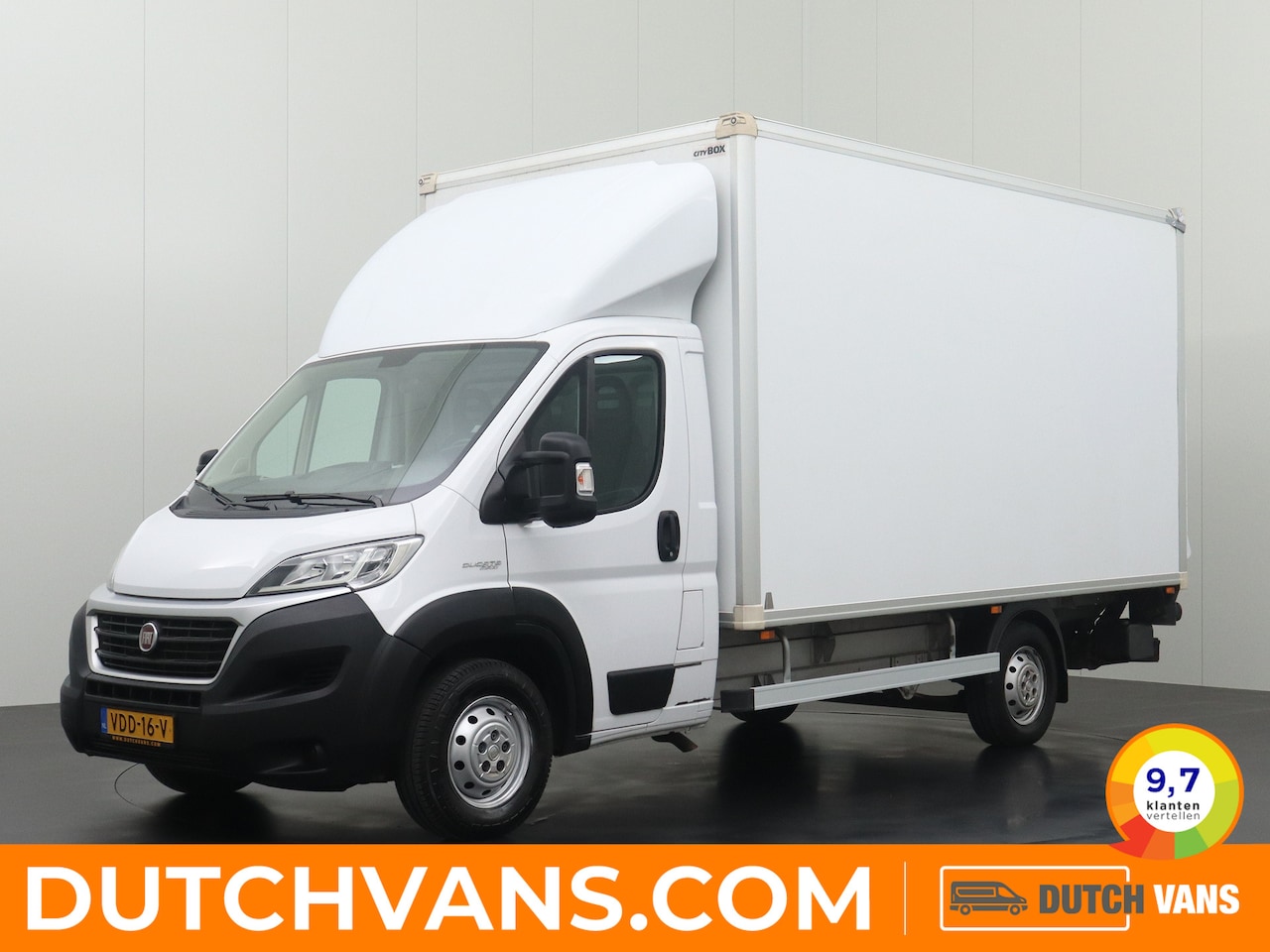 Fiat Ducato - 2.3 MultiJet 130PK Bakwagen+Laadklep | Navigatie | Camera | Dakspoiler | 3-Persoons - AutoWereld.nl