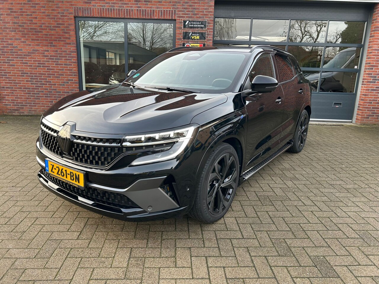 Renault Austral - 1.2 E-Tech Hybrid 200 Iconic Esprit Alpine/Harman Kardon audio - AutoWereld.nl