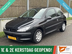 Peugeot 206 - 1.4 XS-line NAP/NWE APK/LAGE KM STAND