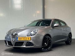 Alfa Romeo Giulietta - leder/alcantara 18 inch LM ] 1.6 JTDm Distinctive