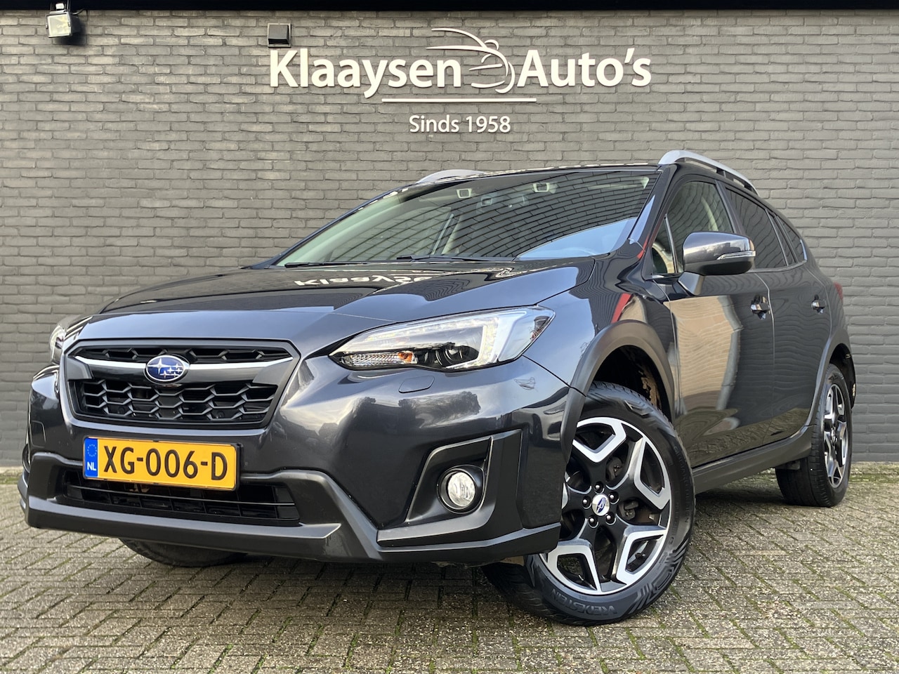 Subaru XV - 2.0i Premium AWD AUT. | 1e eigenaar | dealer onderhouden | navigatie | trekhaak | eyesight - AutoWereld.nl