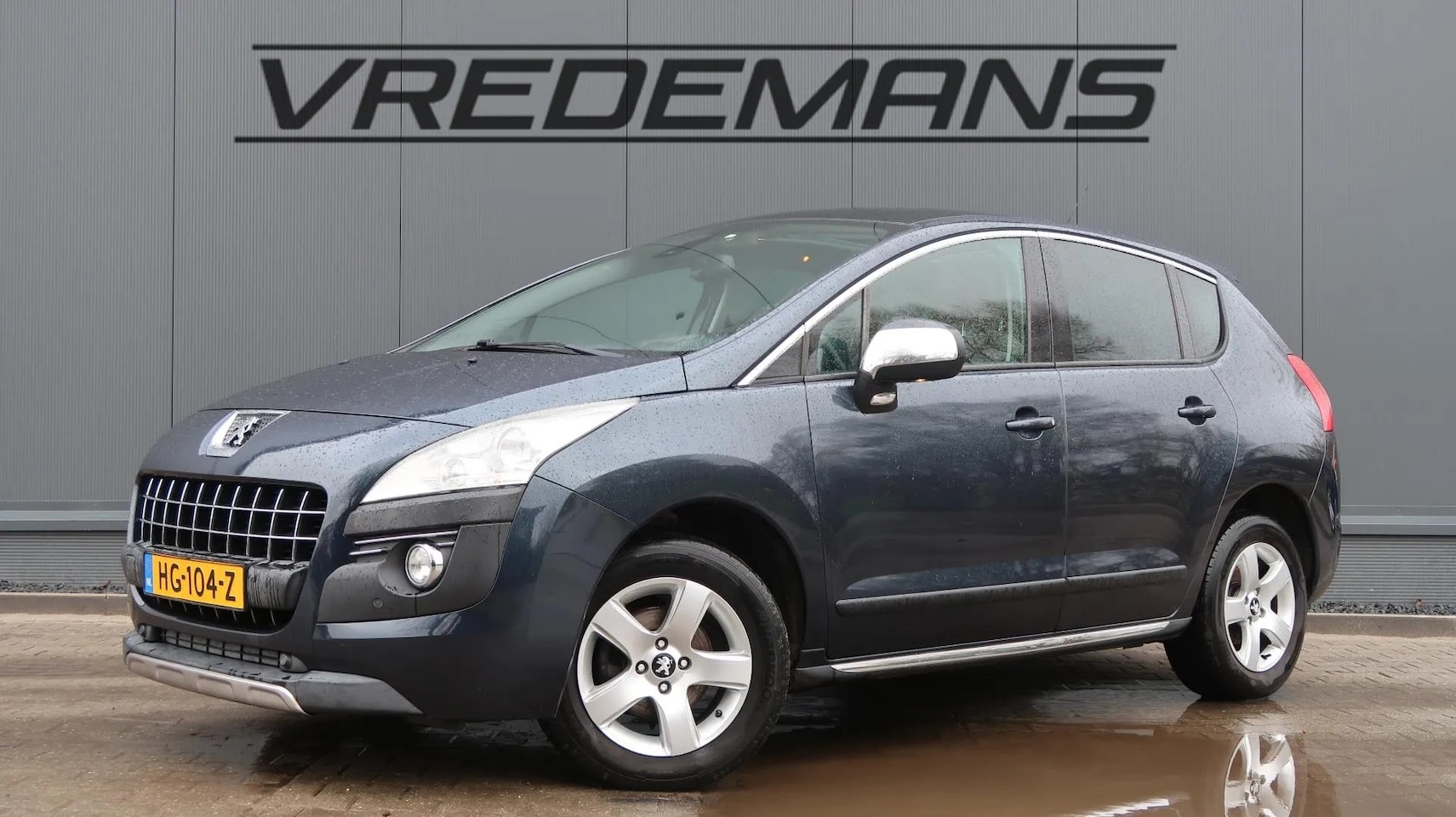 Peugeot 3008 - 1.6 HDiF Active PANO/NAVI/HEAD-UP - AutoWereld.nl