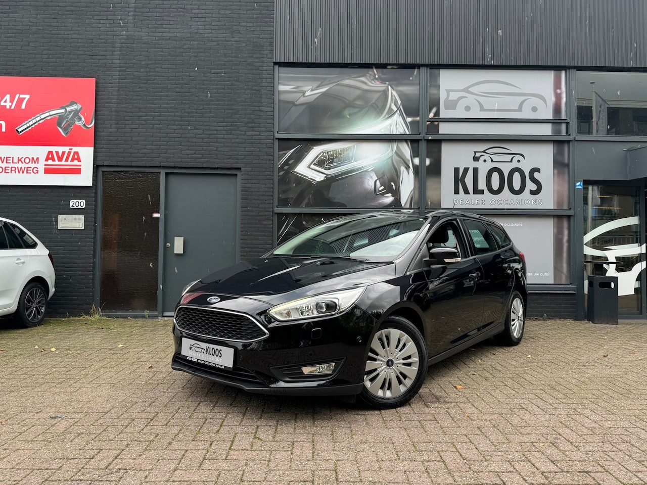 Ford Focus Wagon - 1.0 1.0, Automaat, 6 tot 12 maanden garantie - AutoWereld.nl