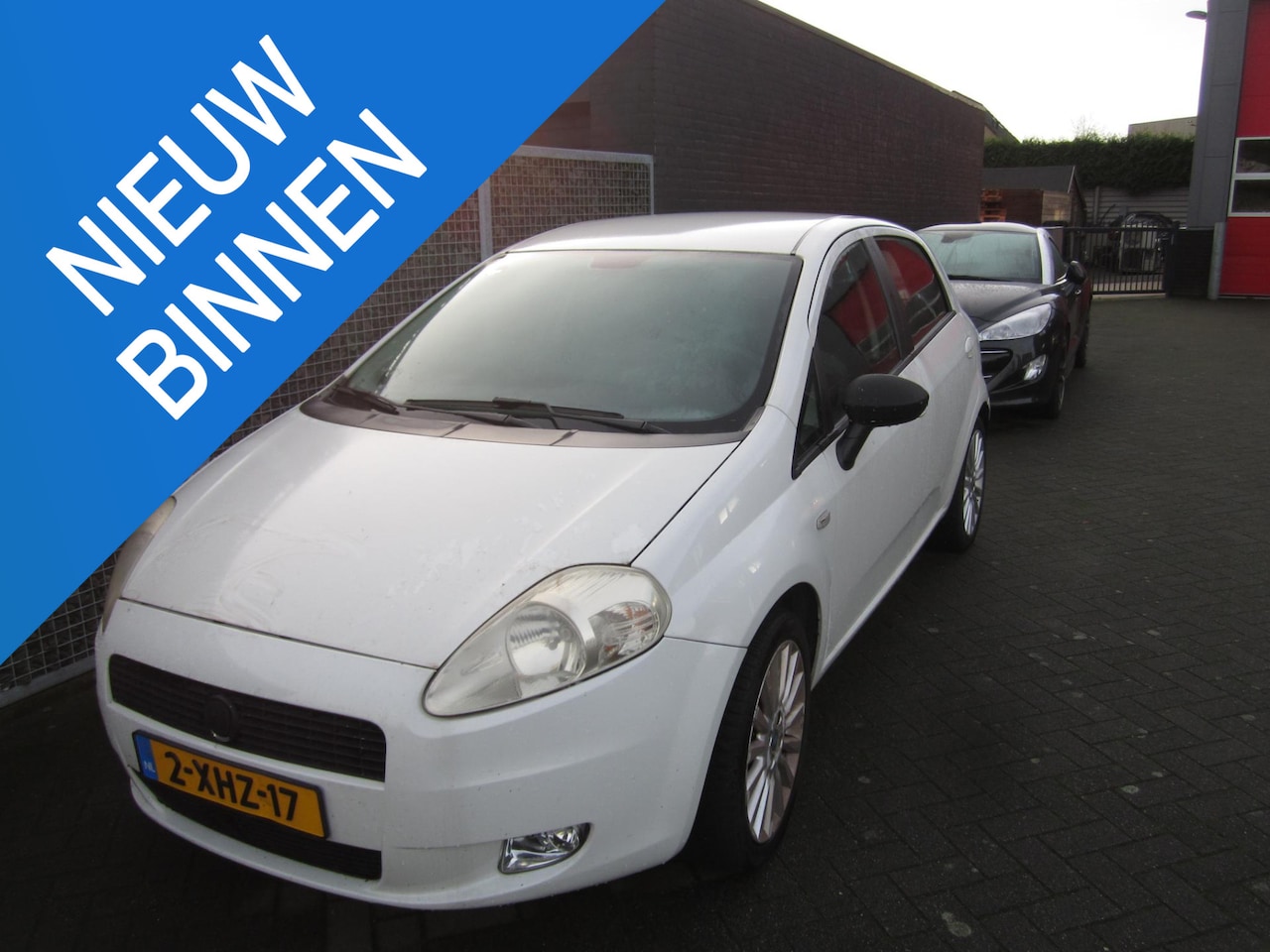 Fiat Grande Punto - 1.4 Active 1.4 Active - AutoWereld.nl