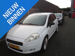 Fiat Grande Punto - 1.4 Active Koppaking defect