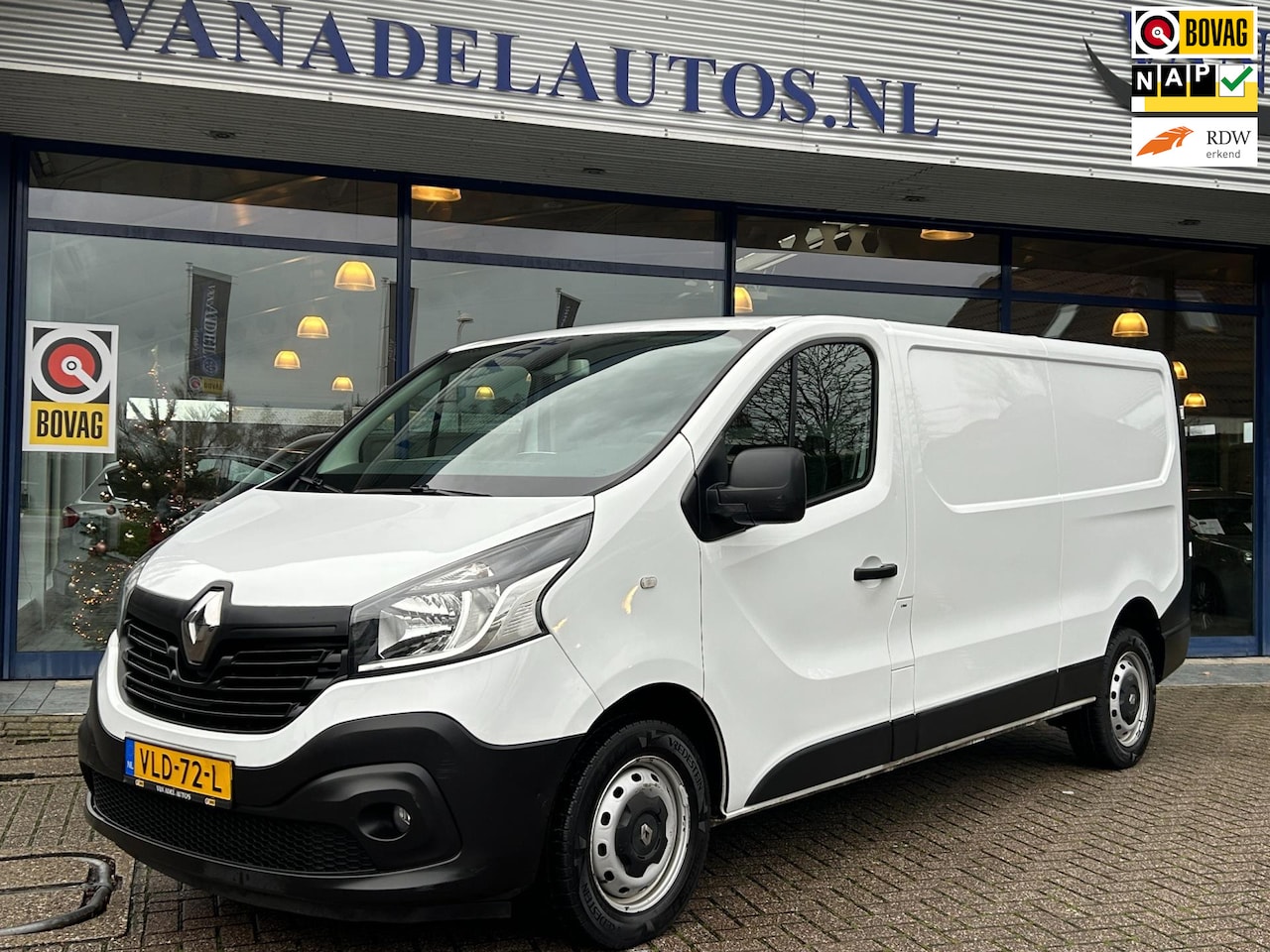 Renault Trafic - 1.6 dCi T29 L2H1 Work Edition Energy Camera Airco Cruise Park.Sens Trekhaak Dealeronderhou - AutoWereld.nl