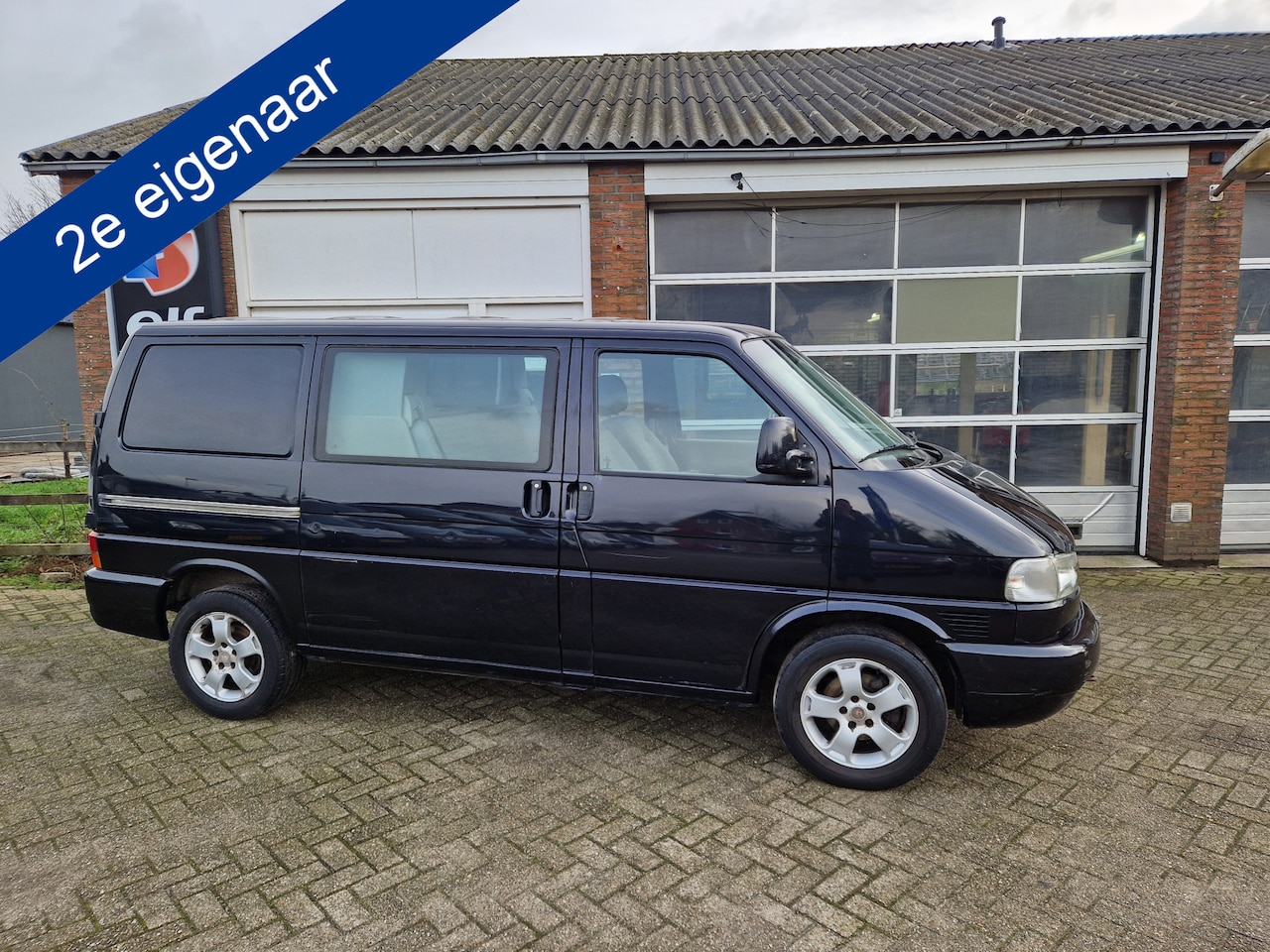 Volkswagen Transporter - 2.5 TDI "Comfort " Dubbel Cabine - Airco - Cruise - Trekhaak - Apk 28-06-2025 !! - AutoWereld.nl