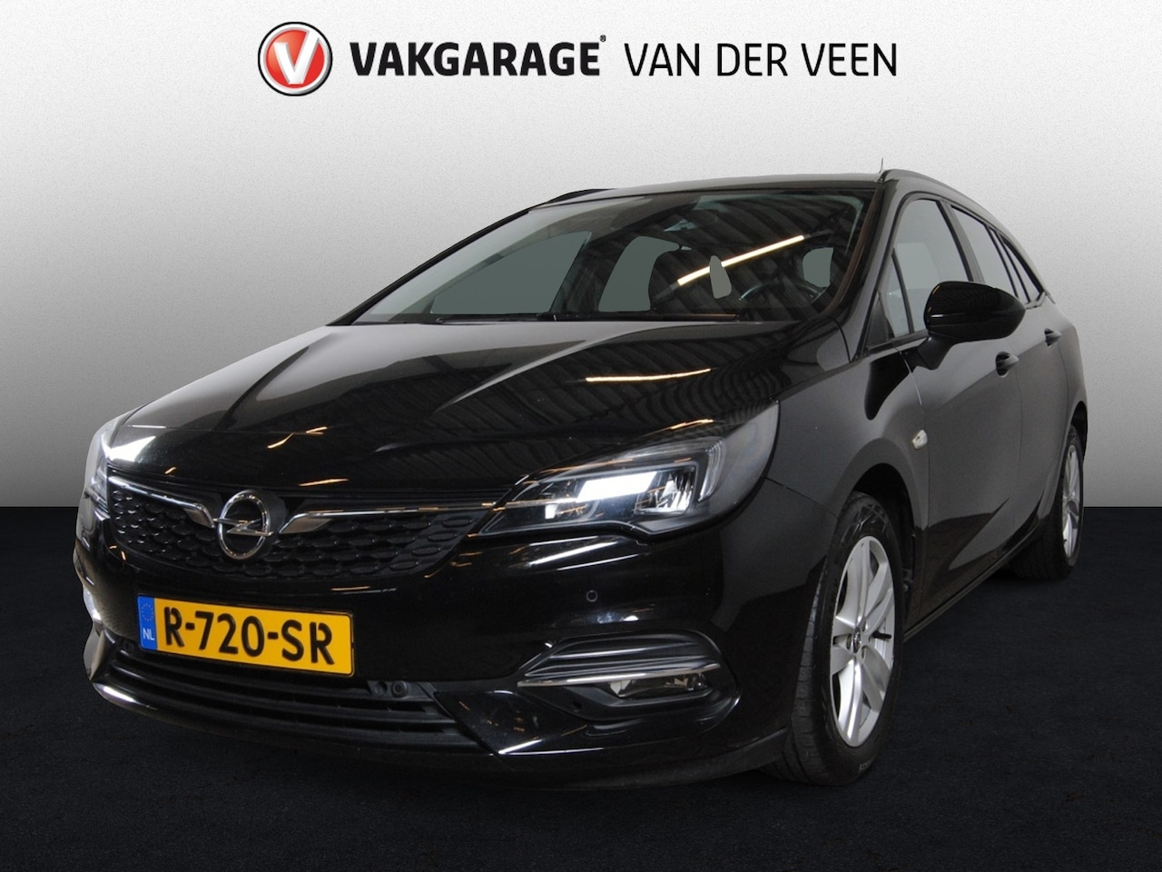 Opel Astra Sports Tourer - || 6 maanden ga 1.2 Bns Edition - AutoWereld.nl