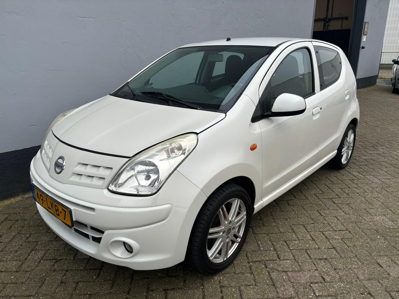 Nissan Pixo - 1.0 Visia 5-Deurs - Airco - LMV - AutoWereld.nl