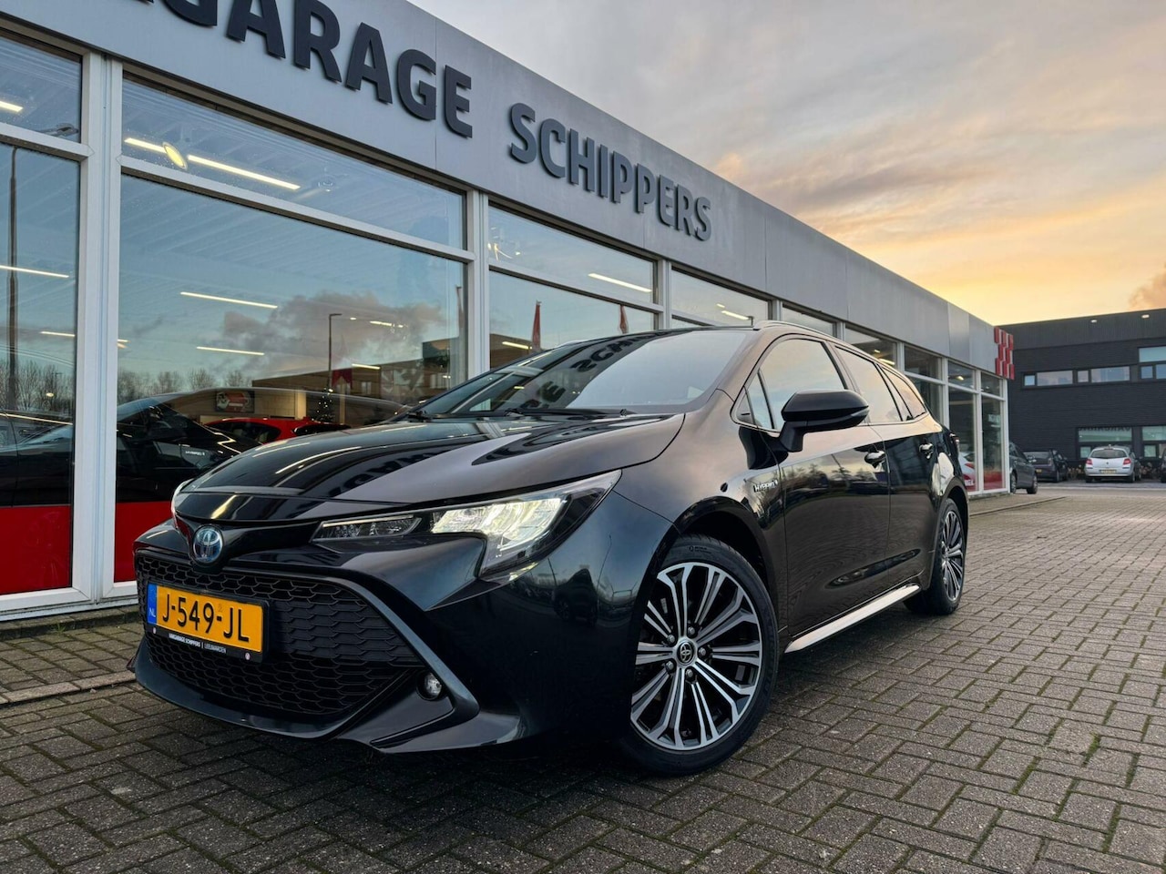 Toyota Corolla Touring Sports - 1.8 Hybrid Business Plus 1.8 Hybrid Business Plus - AutoWereld.nl