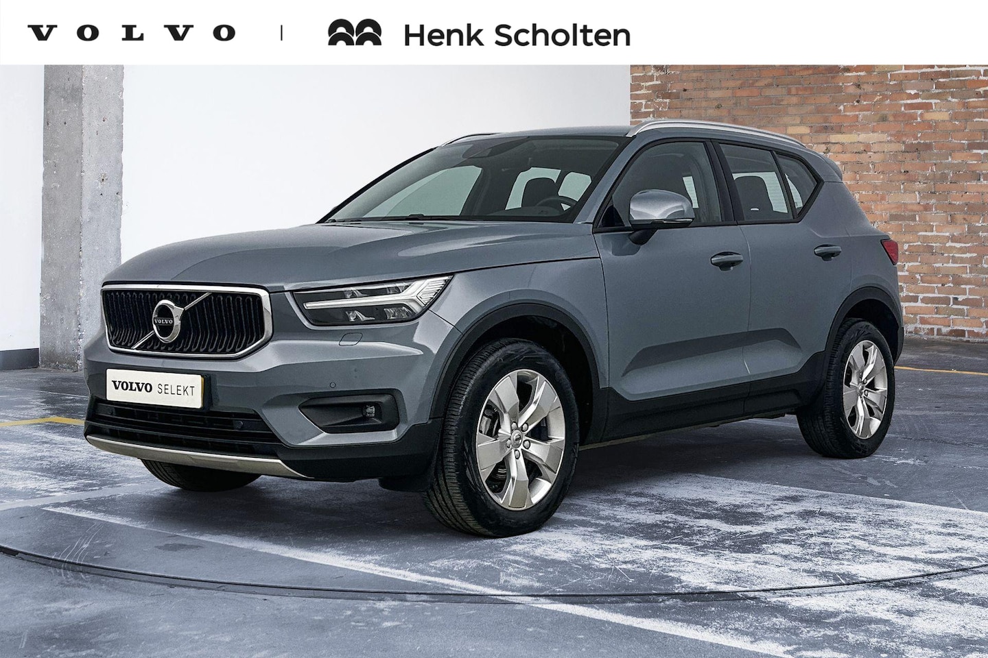 Volvo XC40 - T2 AUT8 130PK Business Pro | Adaptieve Cruise Control | Parkeersensoren | Achteruitrijcame - AutoWereld.nl