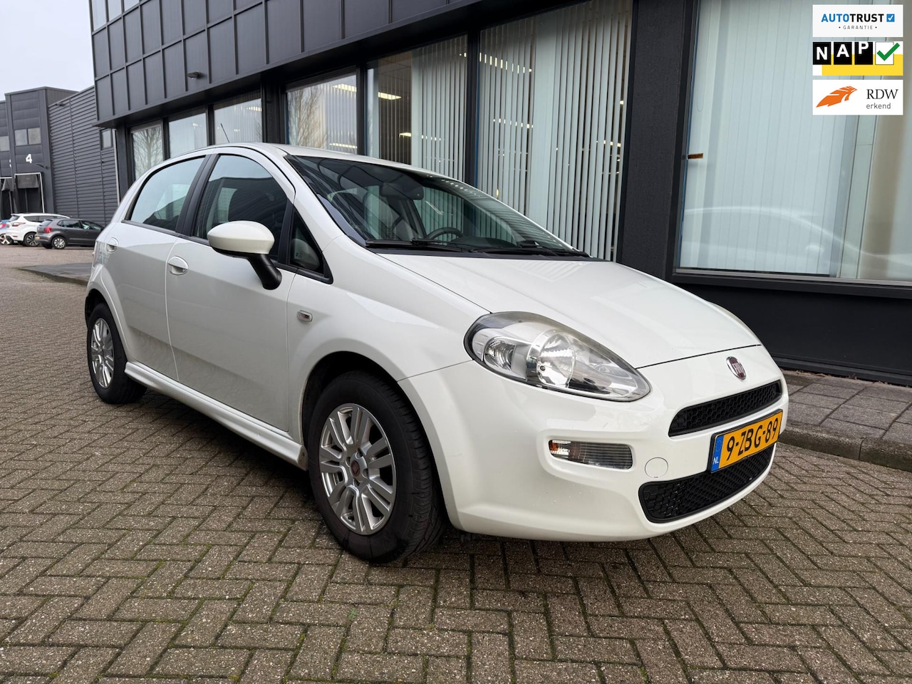 Fiat Punto Evo - 0.9 TwinAir Street 0.9 TwinAir Street - AutoWereld.nl