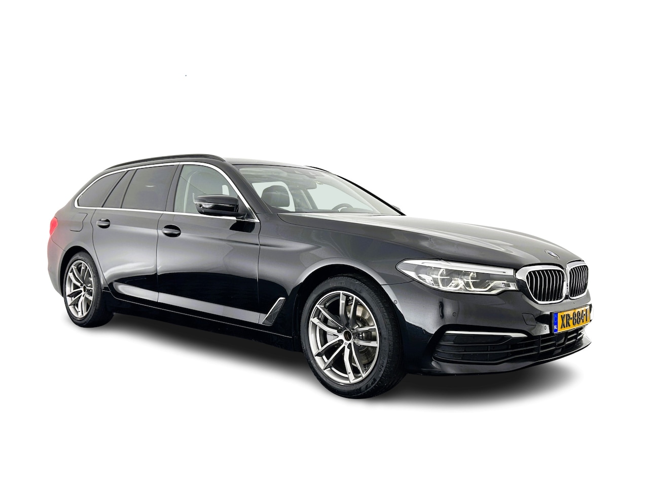 BMW 5-serie Touring - 520d Corporate Lease High Executive Aut. *ADAPTIVE-CRUISE | HEAD-UP | VIRTUAL-COCKPIT | DA - AutoWereld.nl