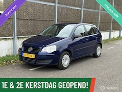 Volkswagen Polo - 1.4-16V Optive AUTOMAAT/NAP/AIRCO/NWERIEM