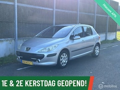 Peugeot 307 - 1.6-16V Griffe NWEAPK/CLIMA/TREKHAAK