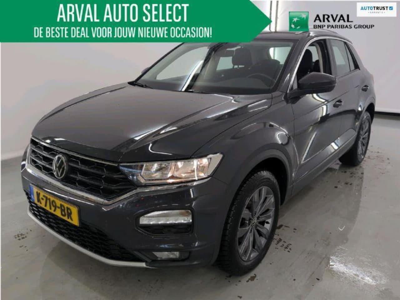 Volkswagen T-Roc - 1.5 TSI 150pk Automaat Style Business | Apple CarPlay/Android Auto | Navi | Airco | 17" Ve - AutoWereld.nl