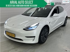 Tesla Model 3 - Standard RWD Plus 60 kWh 238pk | Autopilot | Zwart interieur | 18" Velgen | Stoelverwarmin