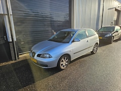 Seat Ibiza - 1.4-16V Signo