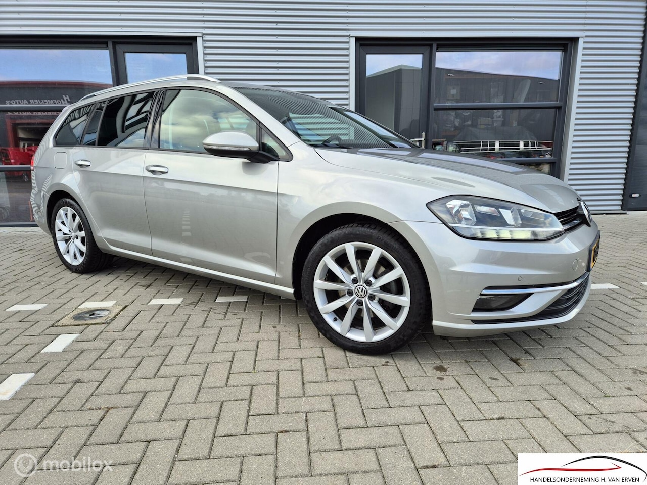 Volkswagen Golf Variant - 1.0 Highline APPLE CARPLAY ADAPTIVE - AutoWereld.nl