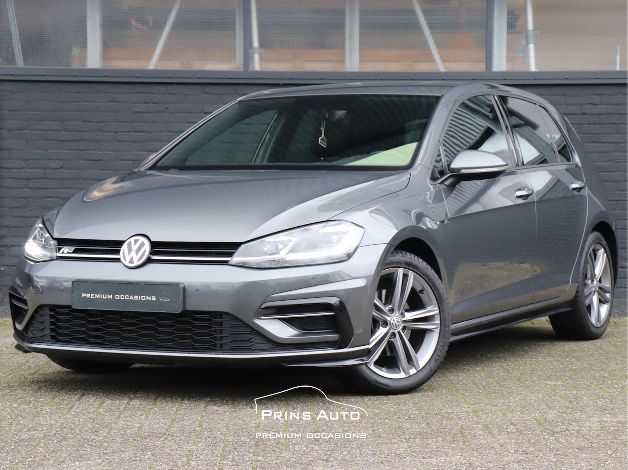 Volkswagen Golf - 1.5 TSI Highline Business R-LINE |VIRTUAL|CAMERA|ADAPTIVE|ORIG.NL|NAP| - AutoWereld.nl