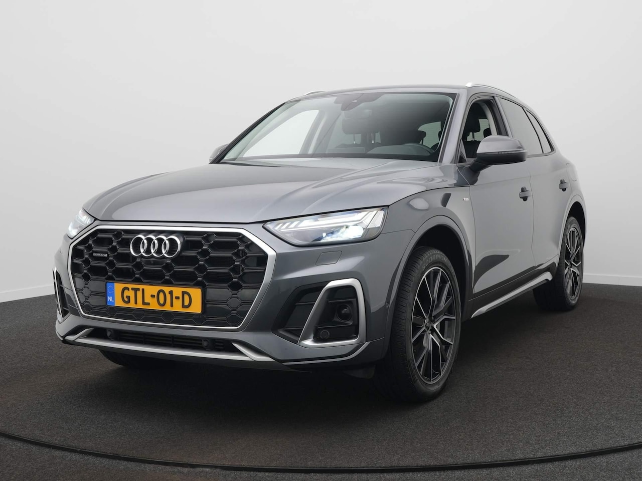 Audi Q5 - 50 TFSI e S edition Competition 299PK | S-Line | Elektrische Trekhaak | 20Inch | 360 Camer - AutoWereld.nl