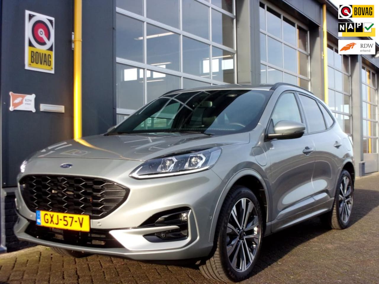 Ford Kuga - 2.5 PHEV ST-Line X Automaat Full Options - AutoWereld.nl