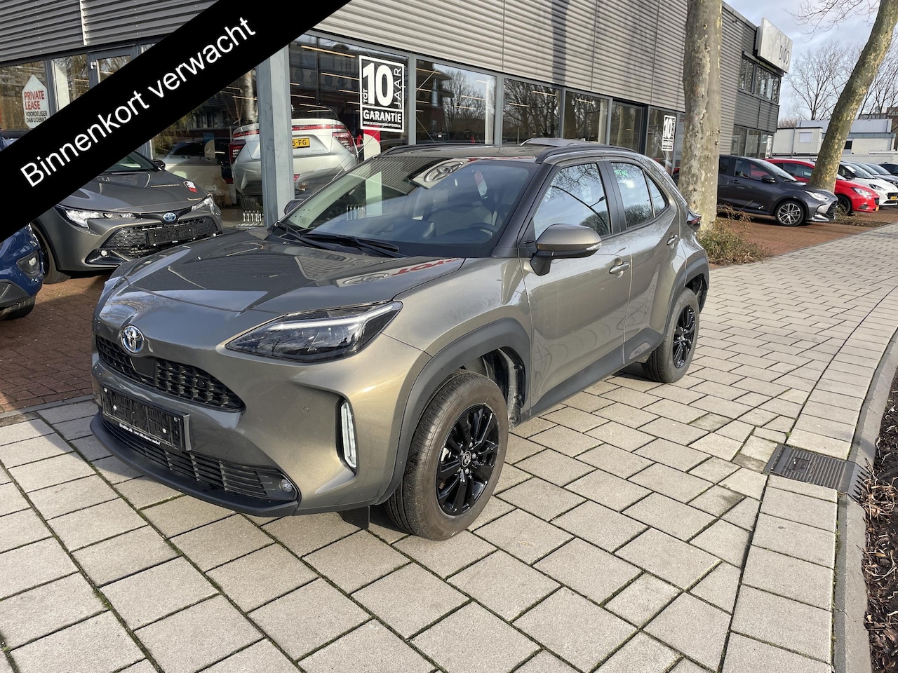 Toyota Yaris Cross - 1.5 Hybrid Dynamic Luxury | Stuur- & Stoelverwarming | Parkeersensoren | Navigatie - AutoWereld.nl