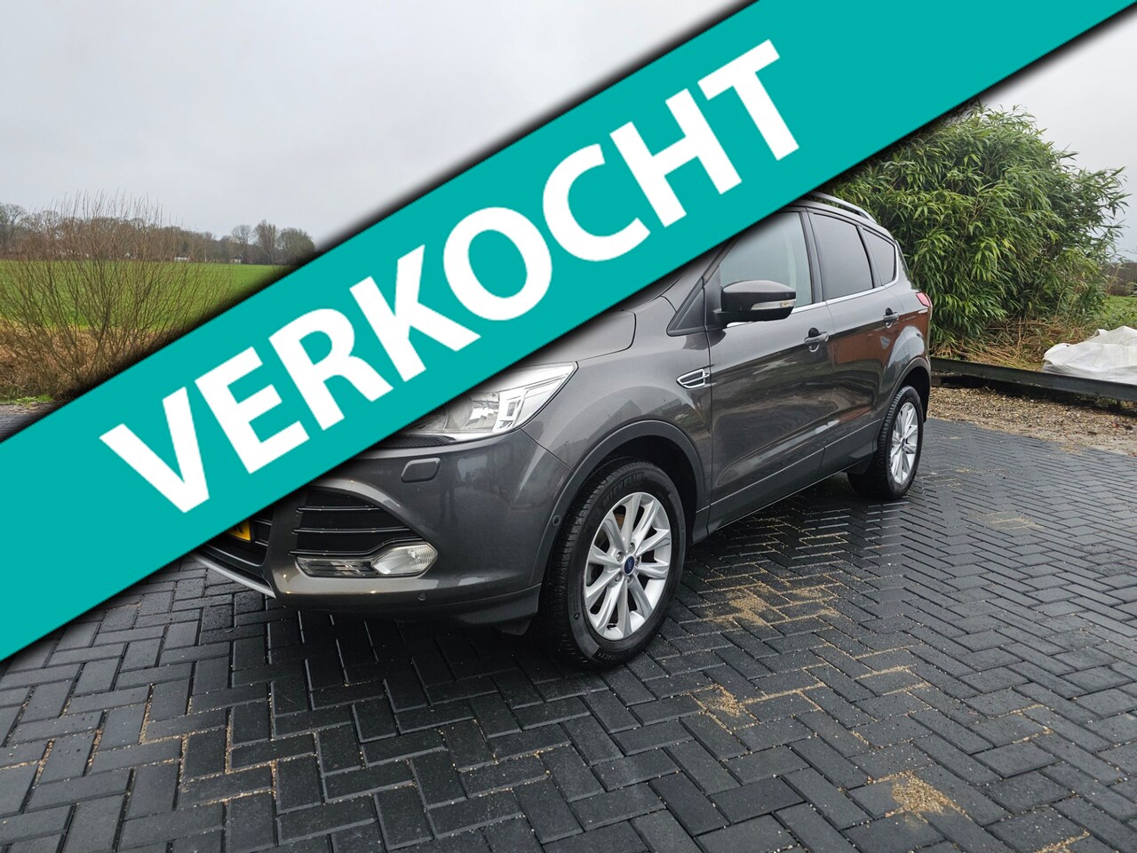 Ford Kuga - 1.5 Titanium 112.000km 2016 NIEUWSTAAT AUTO! - AutoWereld.nl