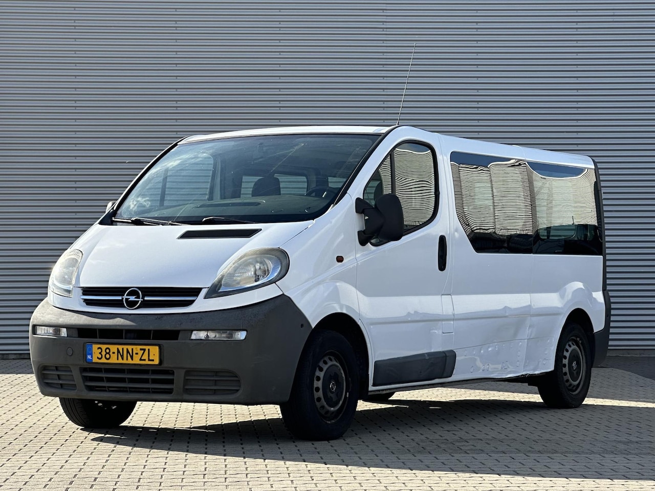 Opel Vivaro Combi - 1.9 DI L1H1 personenbus - AutoWereld.nl