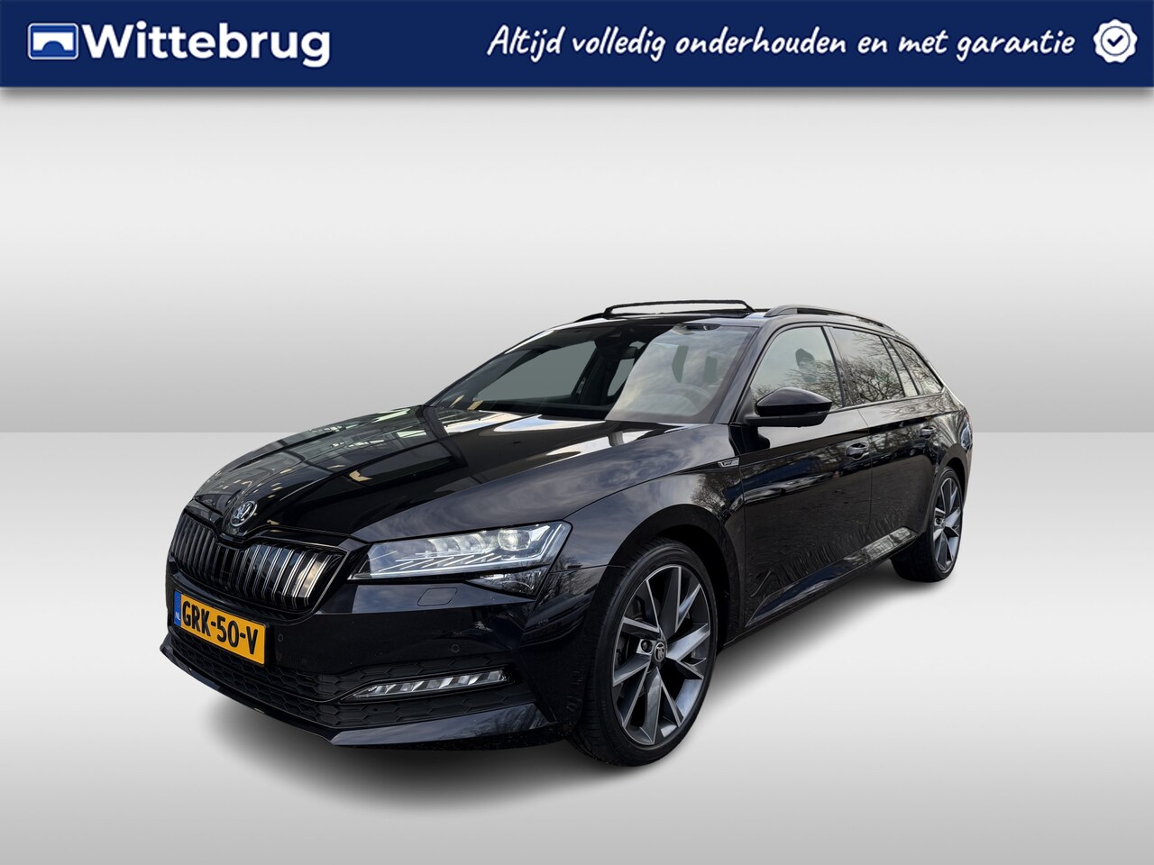 Skoda Superb Combi - 1.4 TSI 218pk DSG iV Sportline Business / Panoramadak / Virtual Cockpit / Memory Seats / C - AutoWereld.nl