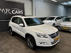 Volkswagen Tiguan - 1.4 TSI Sport&Style 4Motion Panodak/Stoelverwarming