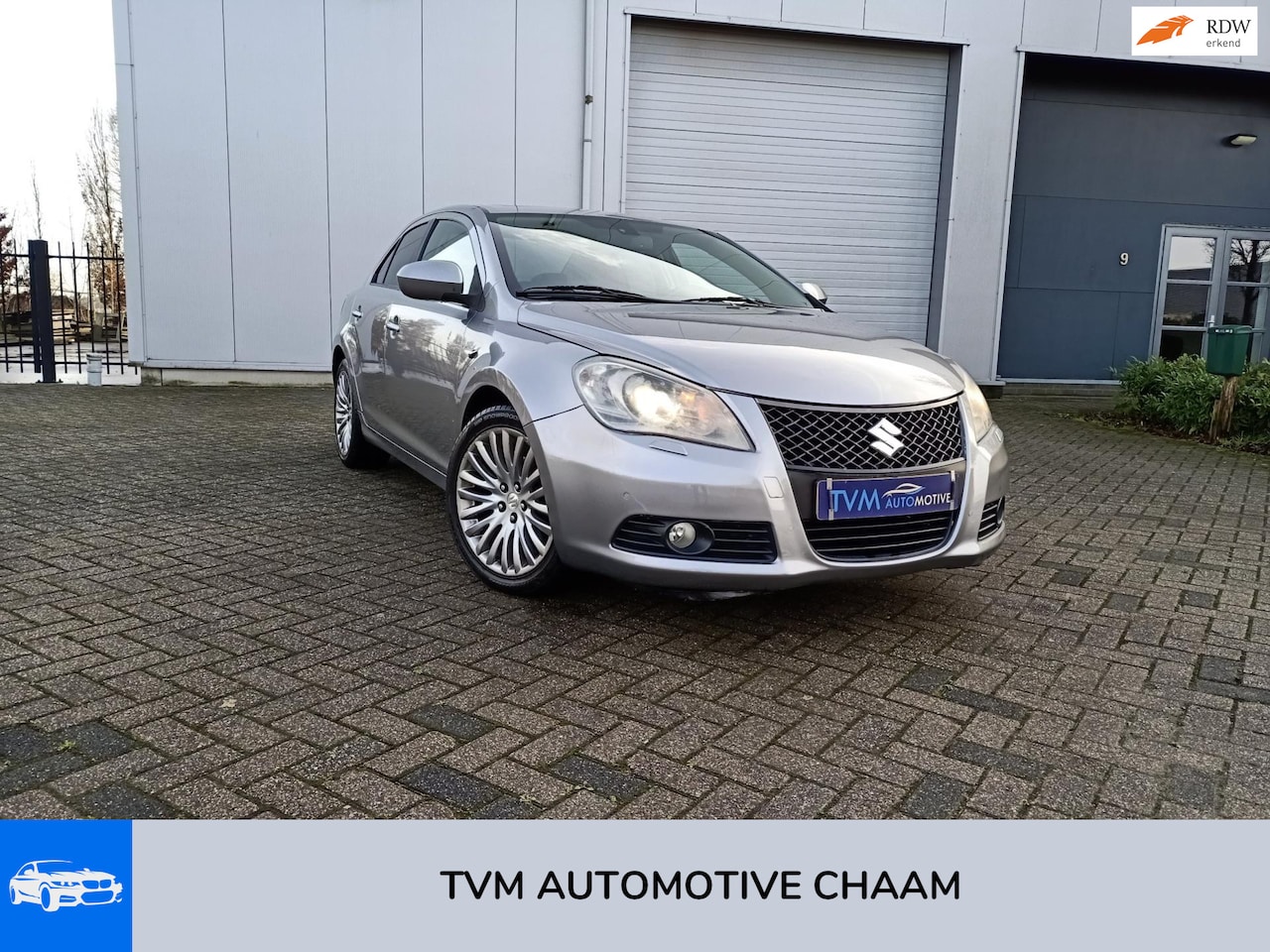 Suzuki Kizashi - 2.4 Sport AUTOMAAT AIRCO LM VELGEN - AutoWereld.nl