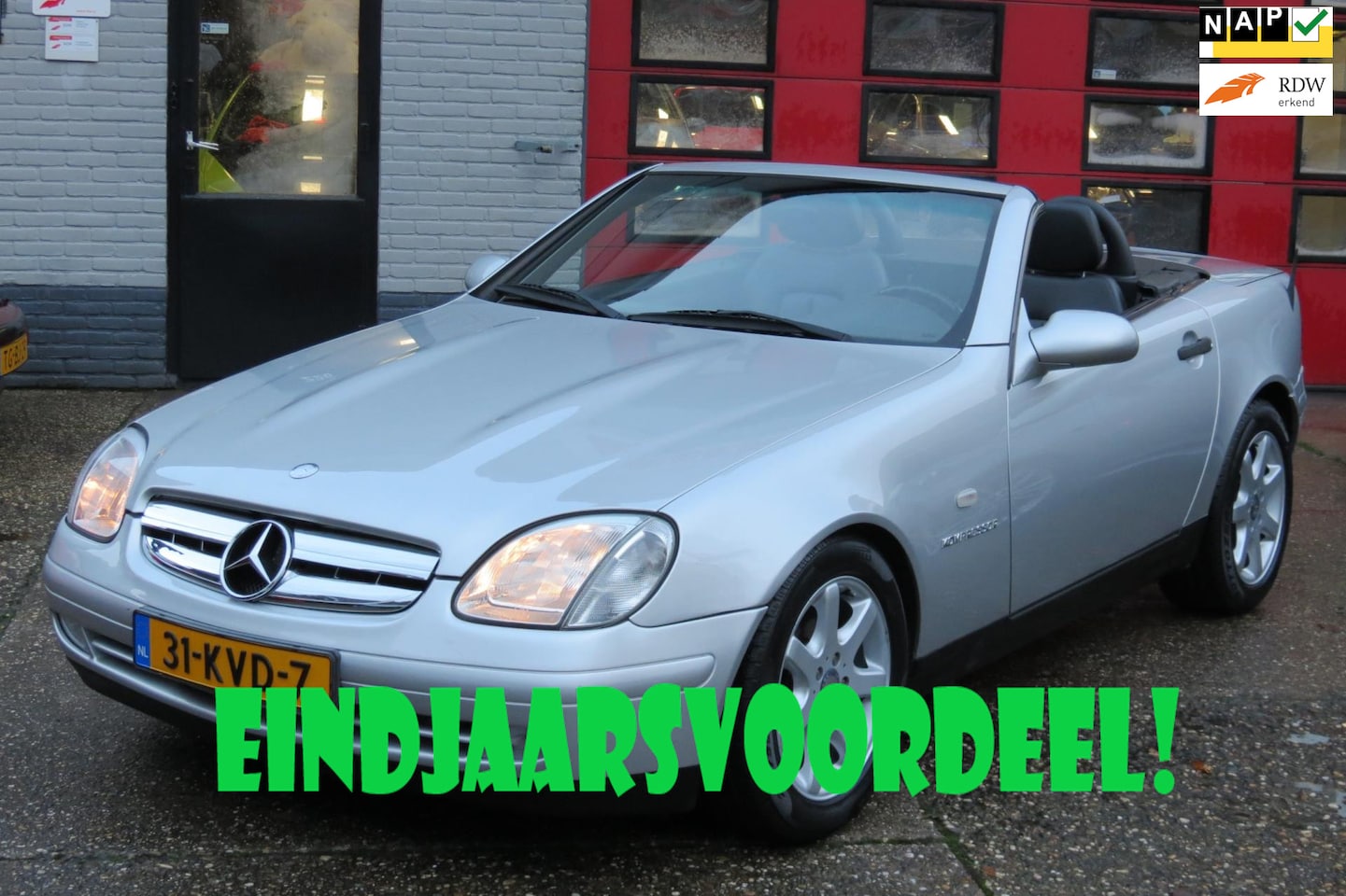 Mercedes-Benz SLK-klasse - 230 K. AUTOMAAT , LEDER , YOUNGTIMER - AutoWereld.nl