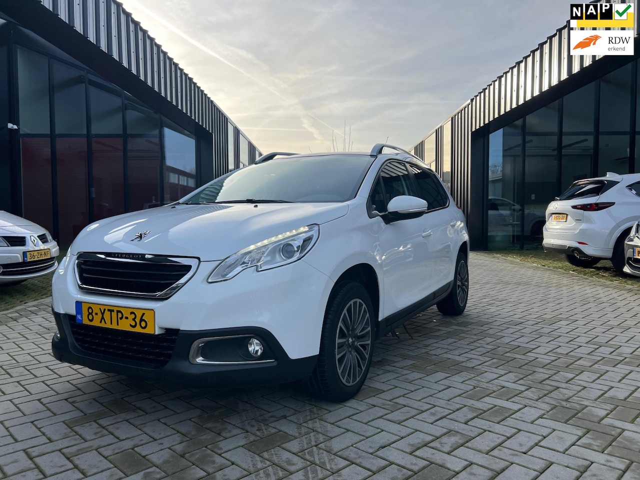 Peugeot 2008 - 1.2 PureTech Active Automaat Pano 1ste Eig NL Auto NAP - AutoWereld.nl