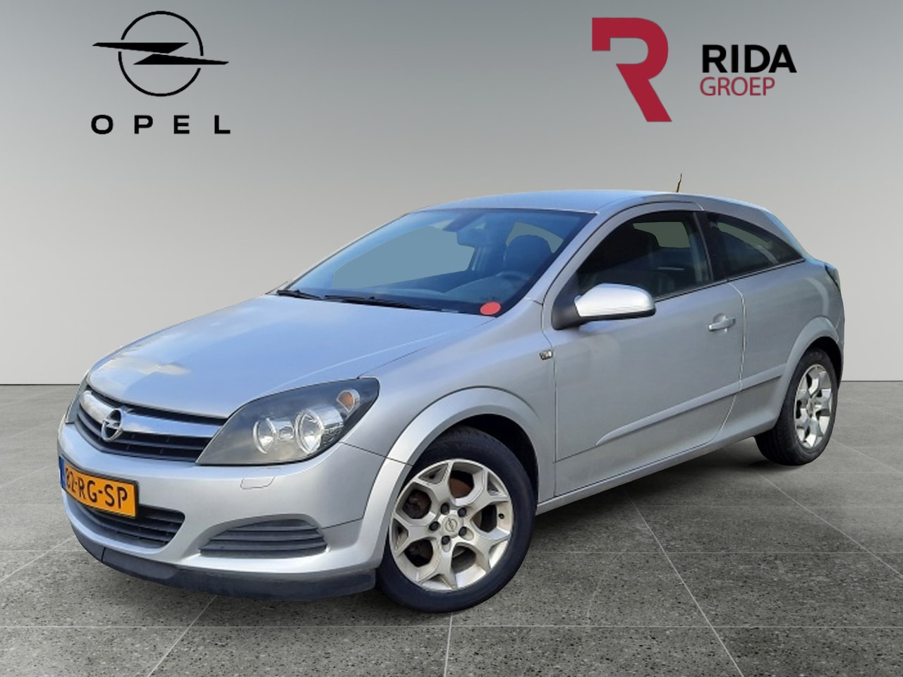 Opel Astra GTC - 1.6 Sport 1.6 Sport - AutoWereld.nl