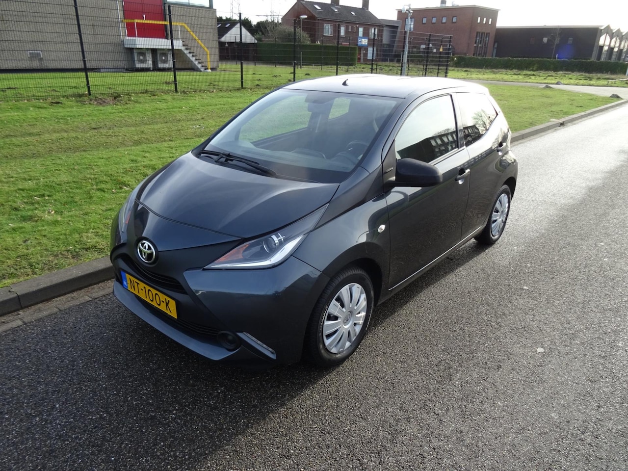 Toyota Aygo - 1.0 VVT-i x-fun 1.0 VVT-i x-fun - AutoWereld.nl