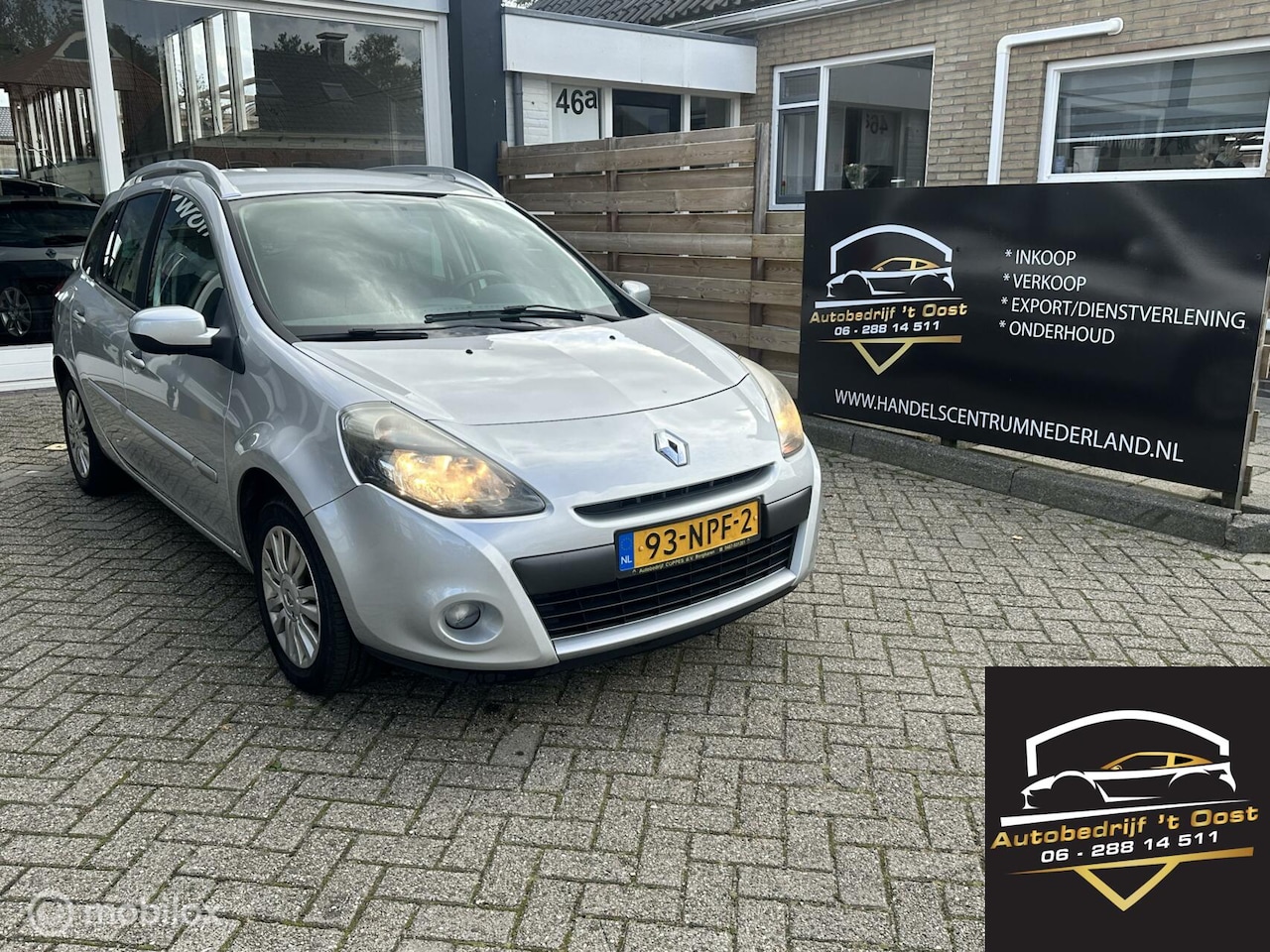 Renault Clio Estate - 1.2 TCE Collection trekhaak, cruise, apk - AutoWereld.nl