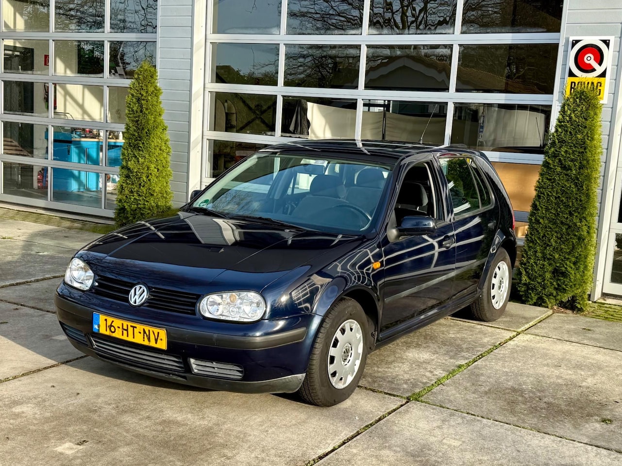 Volkswagen Golf - 1.6 Comfortline 1.6 Comfortline - AutoWereld.nl