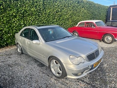 Mercedes-Benz C-klasse - AMG 32