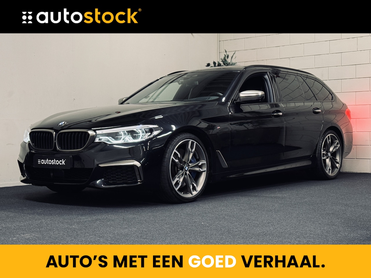 BMW 5-serie Touring - M550d xDrive | Org.NL | 1e eig. | BTW | 4-wielbest. | Panorama - AutoWereld.nl