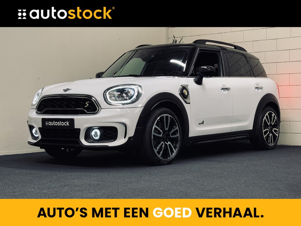 MINI Countryman - Mini Cooper S E ALL4 John Cooper Works | 19" | Panorama | Leder | harman/kardon - AutoWereld.nl