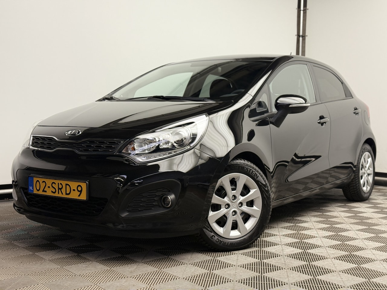 Kia Rio - 1.2 CVVT Plus Pack 5-drs Airco PDC 1e Eigenaar NL Auto - AutoWereld.nl