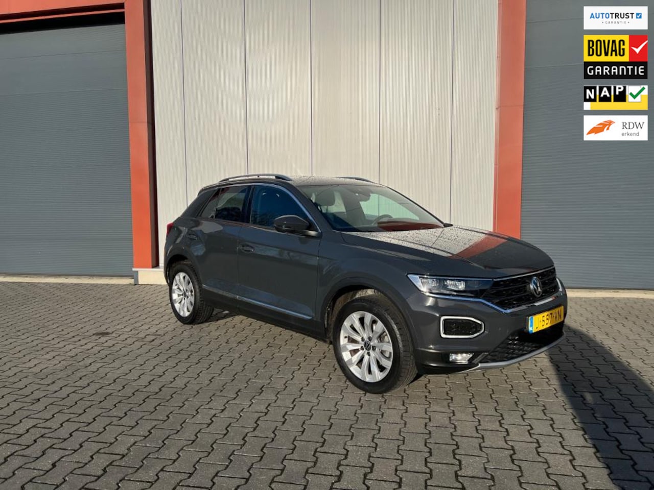 Volkswagen T-Roc - 1.5 TSI Sport 1.5 TSI Sport - AutoWereld.nl