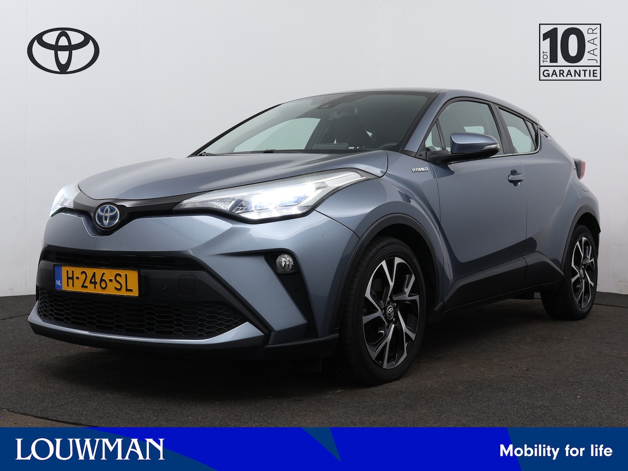 Toyota C-HR - 1.8 Hybrid Dynamic | Navigatie | Camera | LM Velgen | - AutoWereld.nl